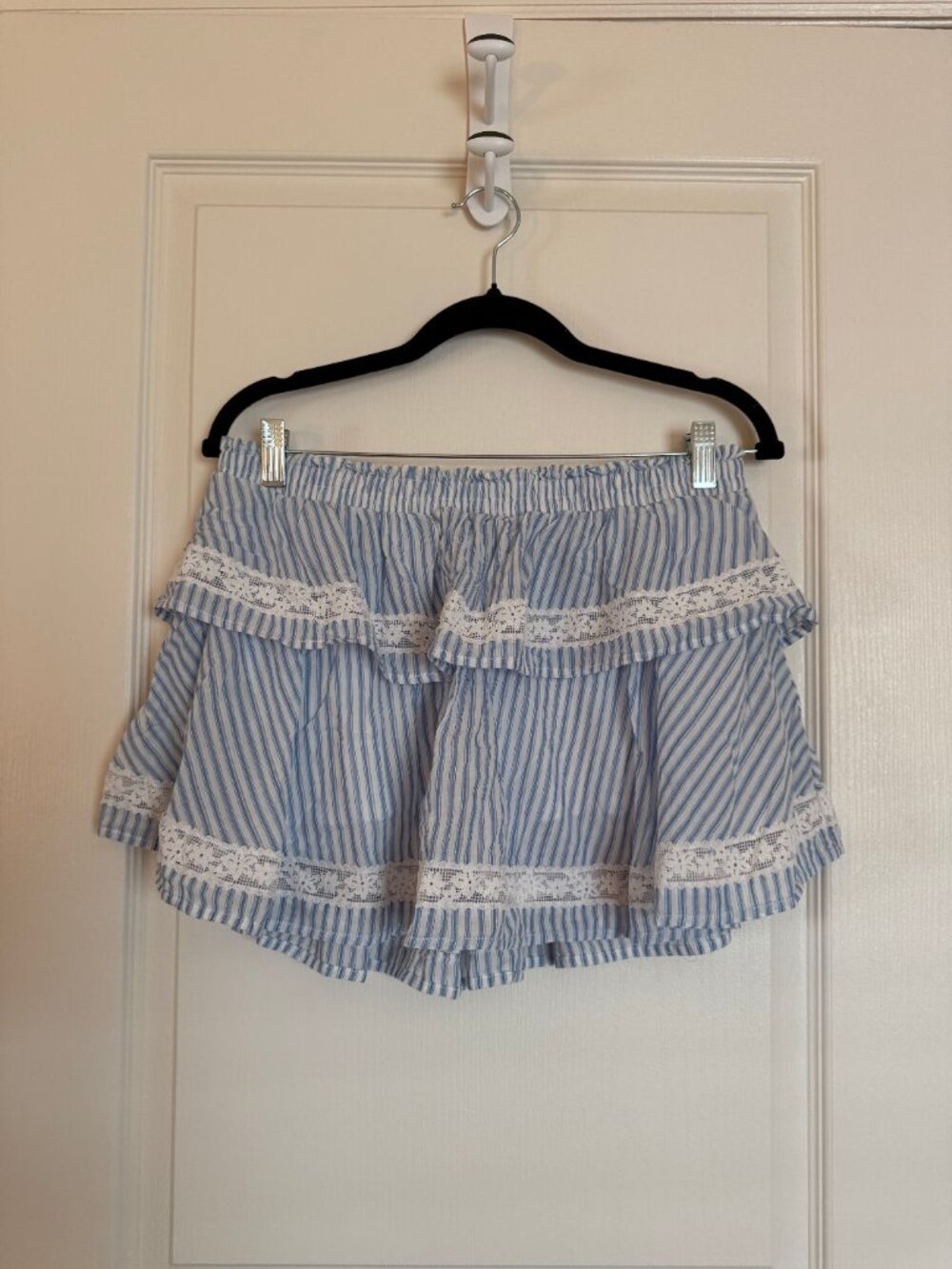 Wild Fable Blue & White Striped Tiered Ruffle Skort— Size M